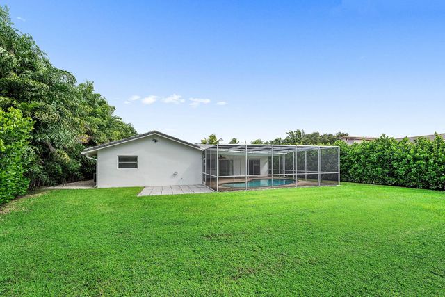 4 of 27 - 1368 Sw 13th Street, Boca Raton, FL