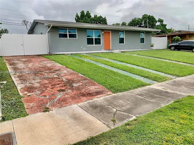 2 of 10 - 11525 Sw 187th Terrace, Miami, FL