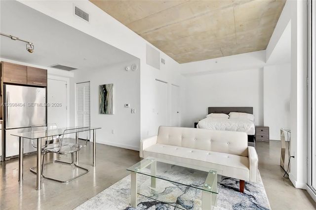 4 of 22 - 151 Se 1st Street #1107, Miami, FL