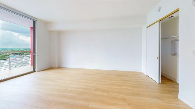 4 of 34 - 90 32nd Street #922, Miami, FL