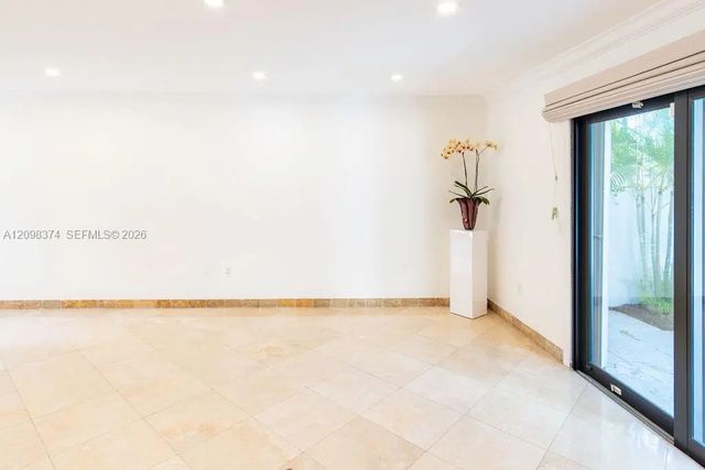 4 of 46 - 13153 Sw 95th Avenue, Miami, FL