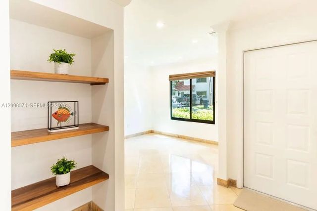 5 of 46 - 13153 Sw 95th Avenue, Miami, FL