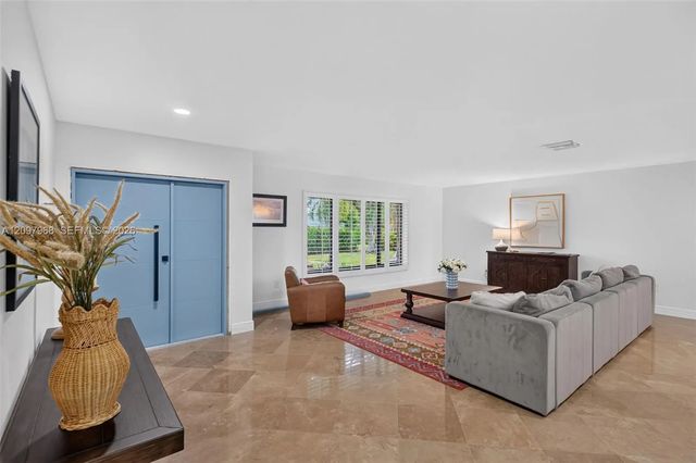 2 of 40 - 17843 Sw 77th Court, Palmetto Bay, FL