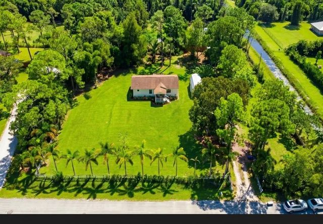 16140 Preakness Drive E, Loxahatchee