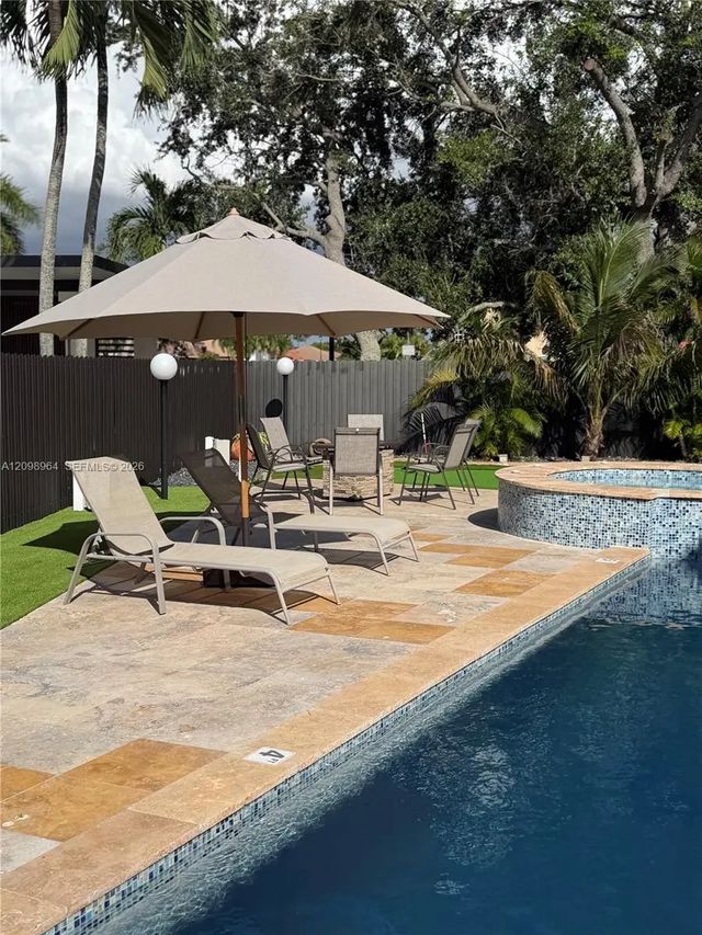 3 of 15 - 15411 Sw 36th Terrace, Miami, FL