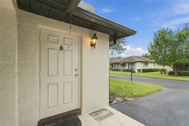 4 of 31 - 4865 Equestrian Road #b, Boynton Beach, FL