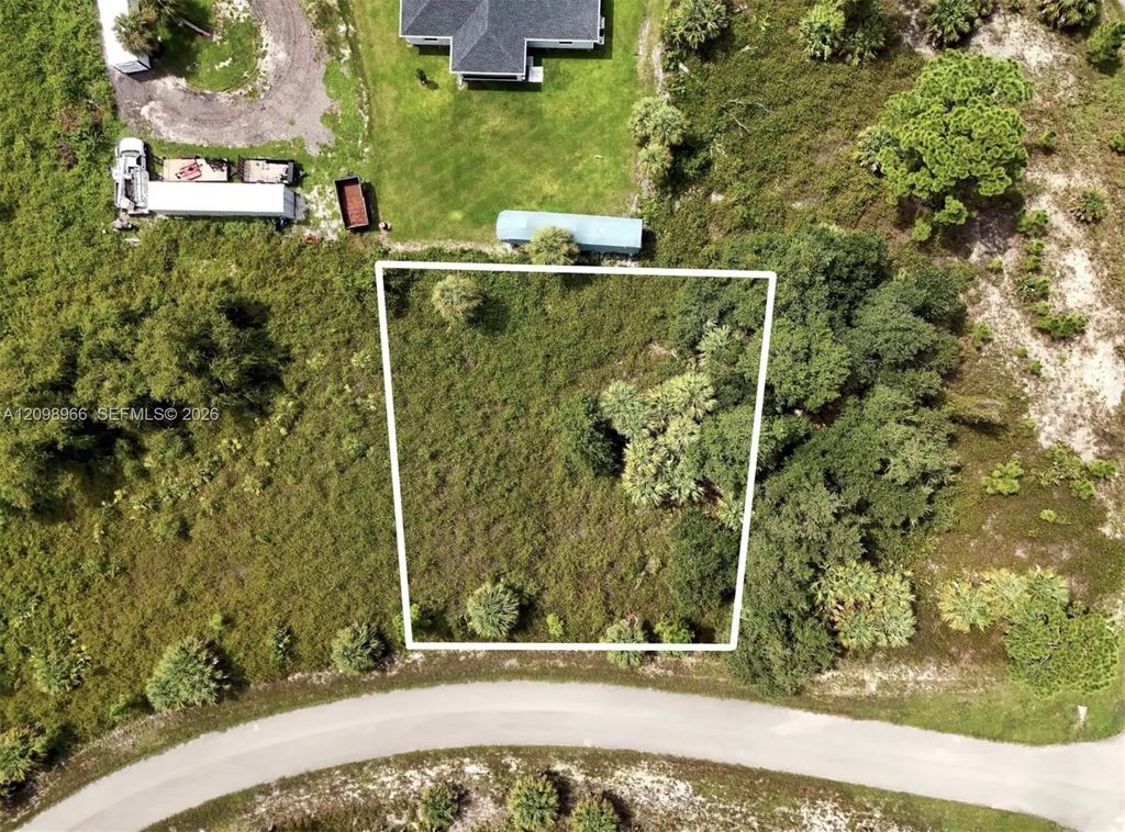 N/a N/a Vineyard Circle, North Port
