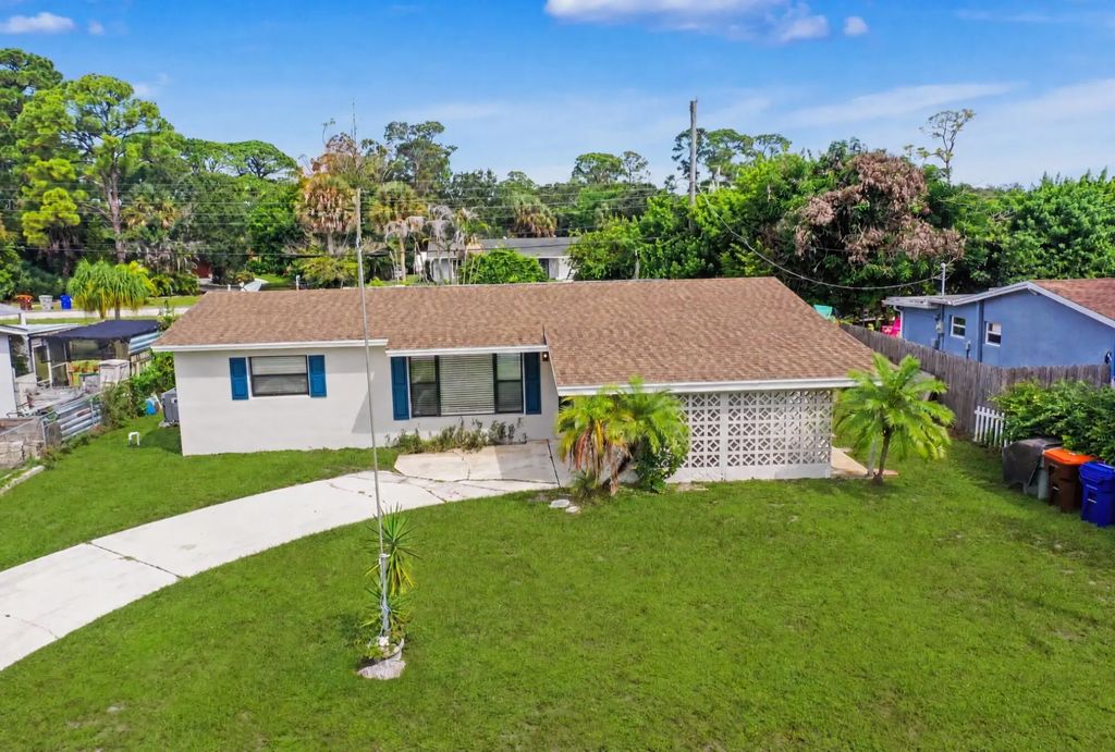 2424 1st Place Sw, Vero Beach