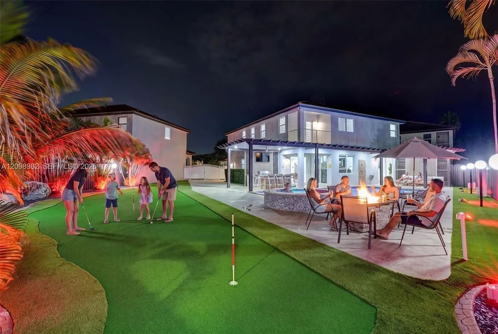 15411 Sw 36th Terrace, Miami