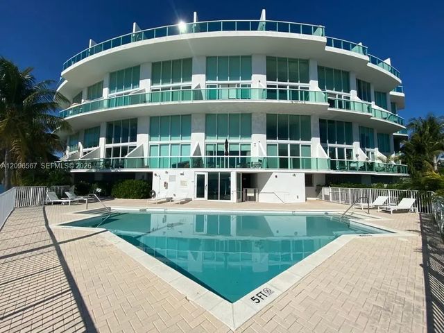 2000 Bay Drive #203, Miami Beach