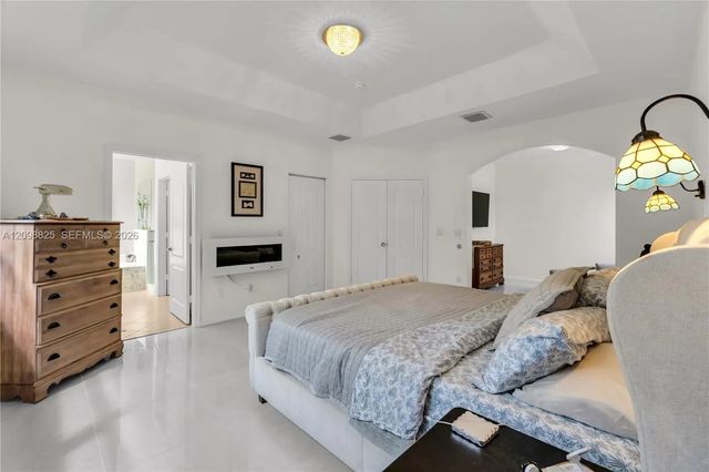 5 of 52 - 3742 Ne 13th Street, Homestead, FL