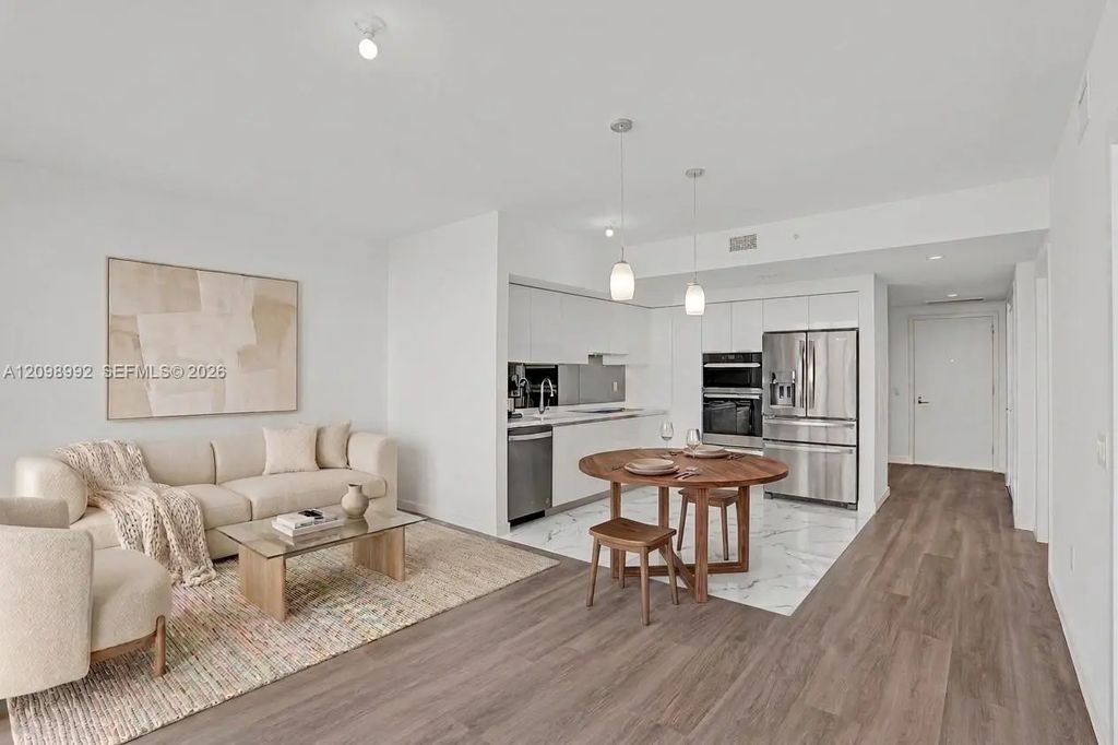 1170 E Hallandale Beach Boulevard #1003, Hallandale Beach