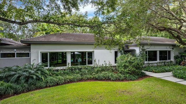 3 of 52 - 6080 Sw 102nd Street, Pinecrest, FL