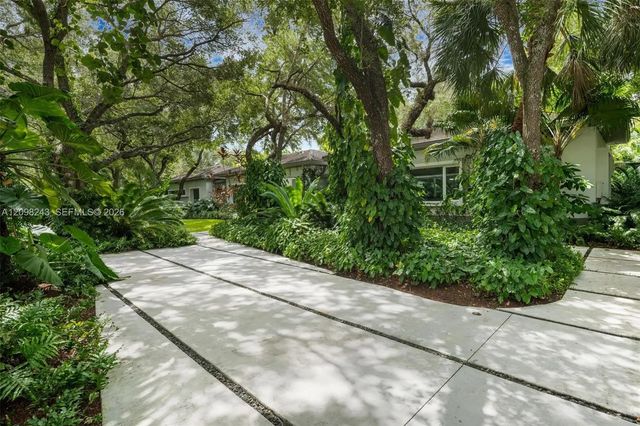 5 of 52 - 6080 Sw 102nd Street, Pinecrest, FL