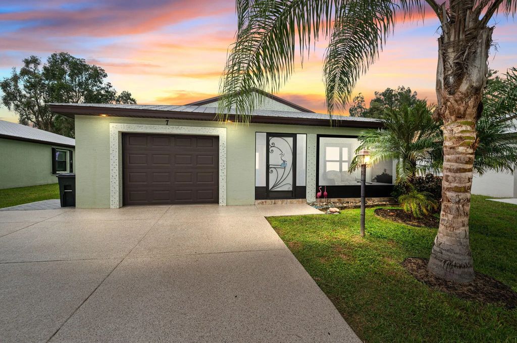 7 Mediterranean Boulevard E, Port St. Lucie