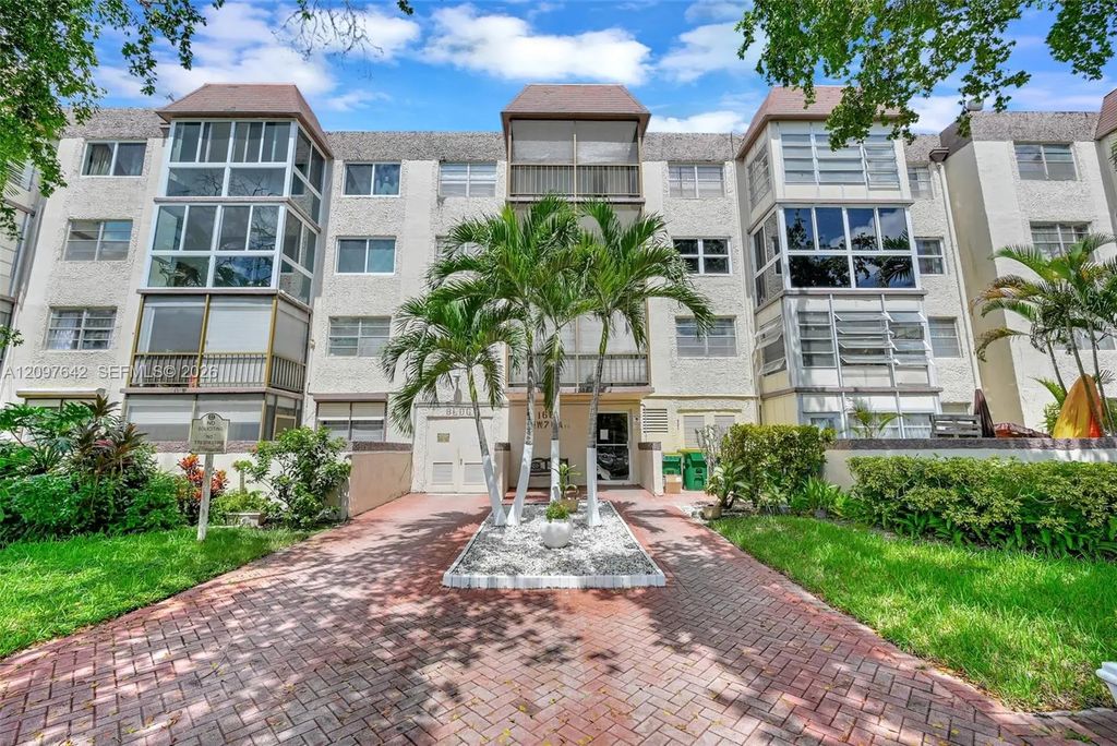 1681 Nw 70th Avenue #205, Plantation