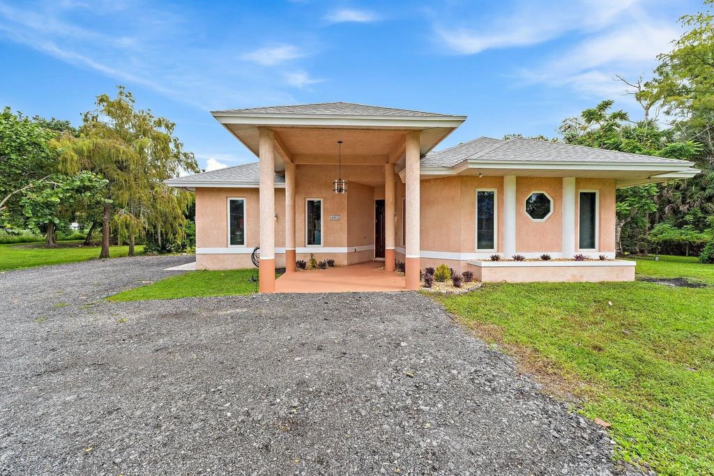 16915 62nd Road N, Loxahatchee