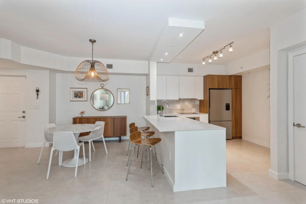 17100 N Bay Road #1616, Sunny Isles Beach