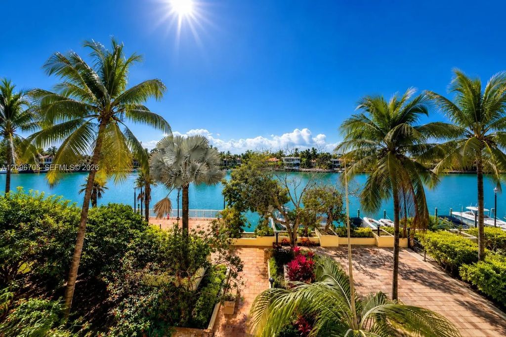 5600 Collins Avenue #4p, Miami Beach
