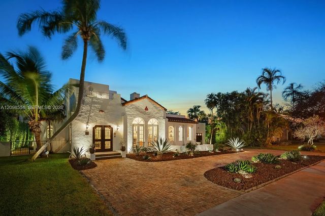 3 of 52 - 1234 S Greenway Drive, Coral Gables, FL