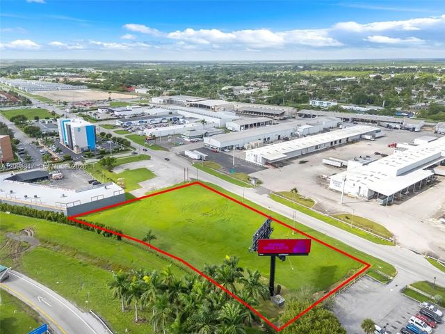4 of 15 - Krome, Florida City, FL