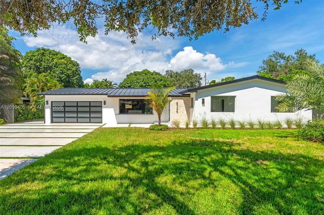 8345 Sw 132nd Street, Pinecrest