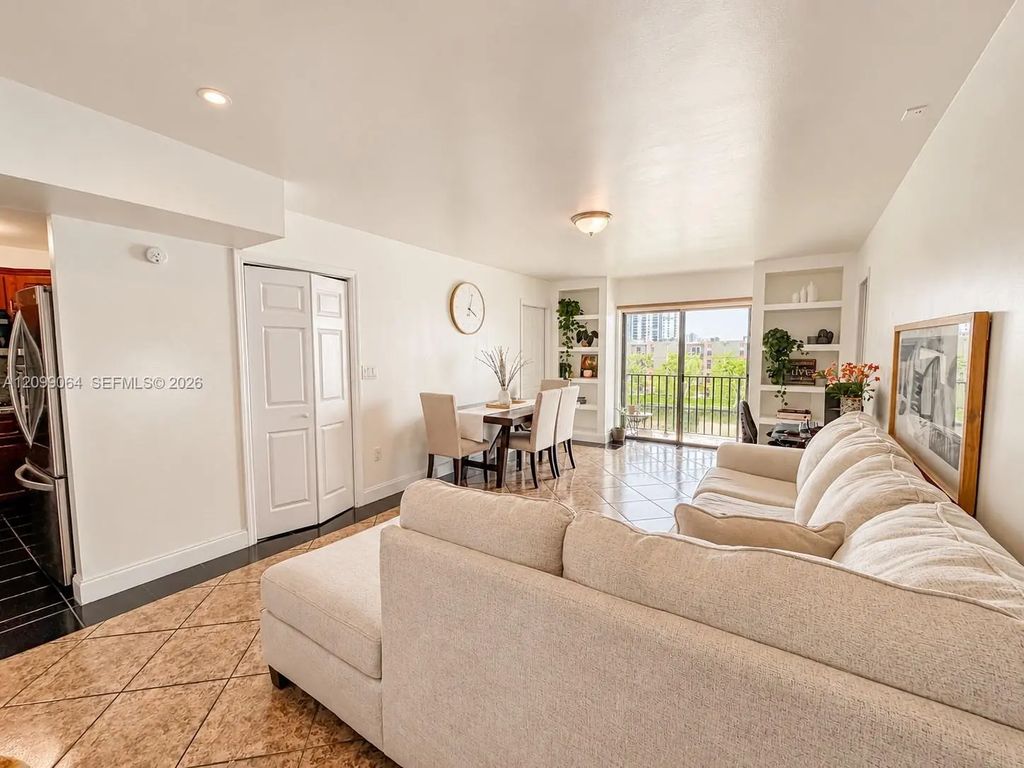 4705 Nw 7th Street #408-7, Miami