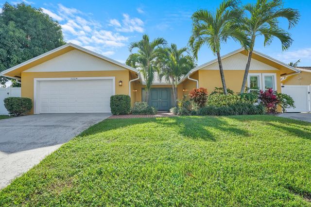 2 of 46 - 1224 Nw 15th Street, Boca Raton, FL