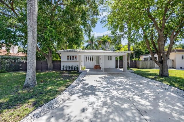 5 of 18 - 830 Ne 72nd Street, Miami, FL