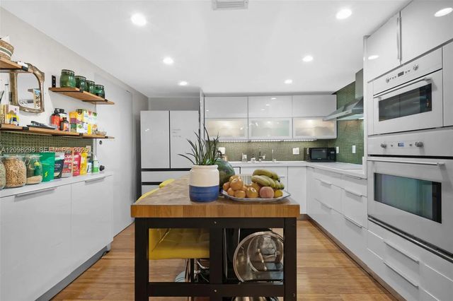 2 of 28 - 1001 91st Street #506, Bay Harbor Islands, FL