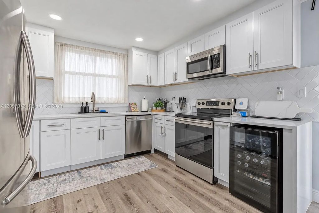 7904 Nw 66th Terrace, Tamarac