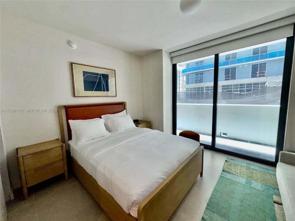 11 Ne 6th Street #208, Miami
