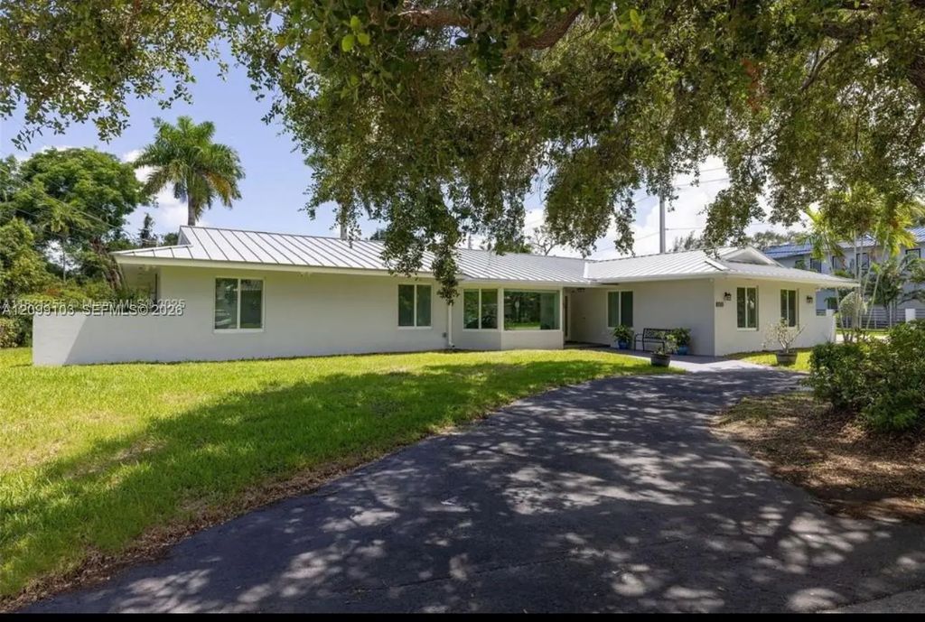 7980 Sw 108th Street, Miami