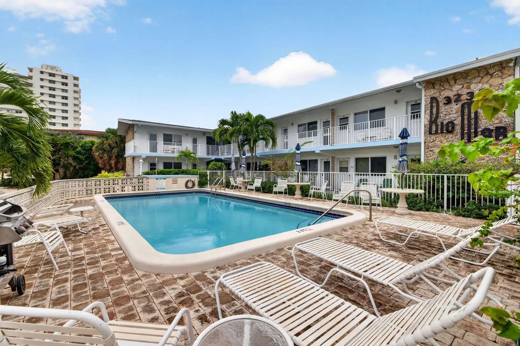 3232 Canal Drive, Pompano Beach