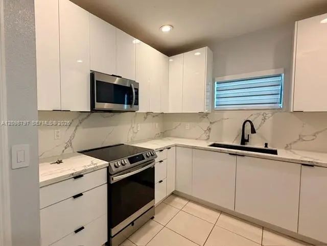 3 of 34 - 7031 Nw 20th Avenue, Miami, FL