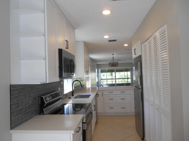 3 of 21 - 13809 Royal Palm Court #b, Delray Beach, FL
