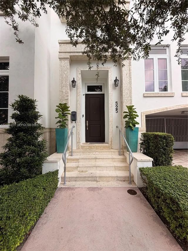 2 of 28 - 525 Anastasia Avenue #525, Coral Gables, FL