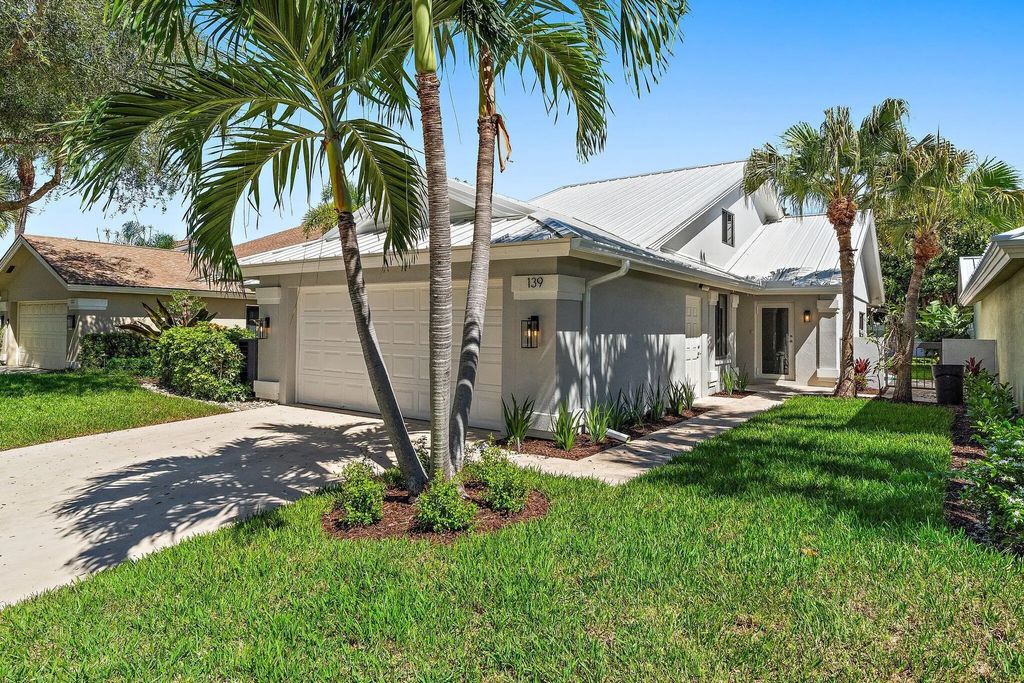 139 Sand Pine Drive, Jupiter