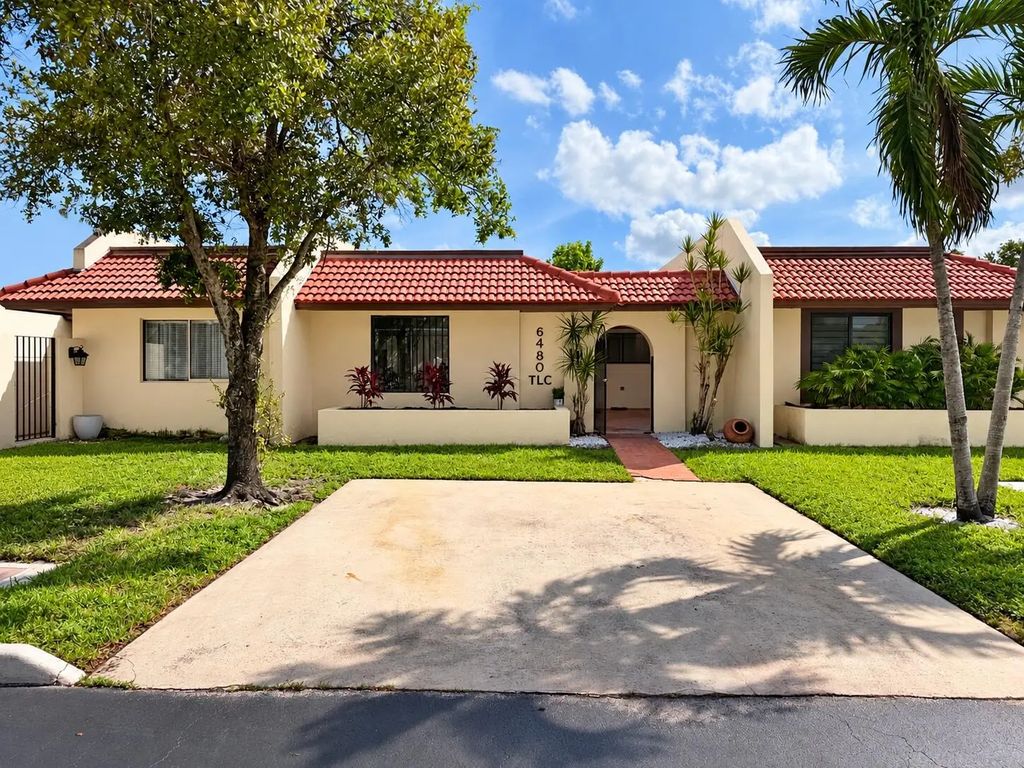 6480 Nw 191st, Hialeah