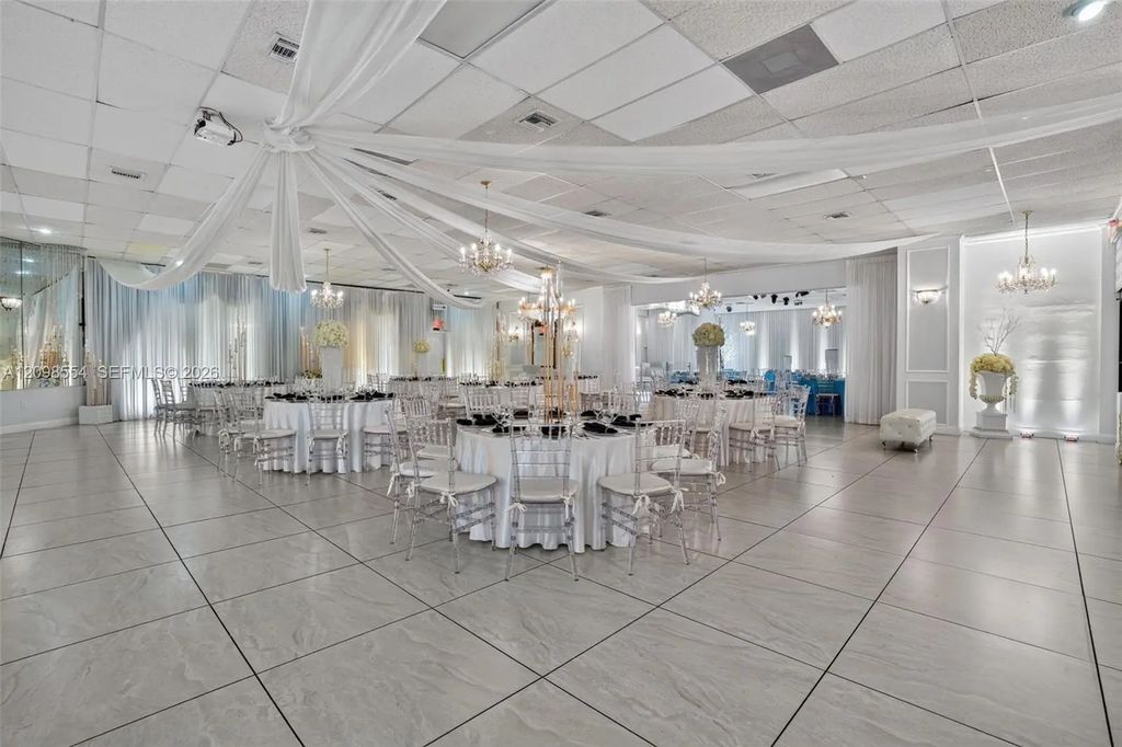 Banquet Hall Banquet Hall For Sale On Coral Way, Miami