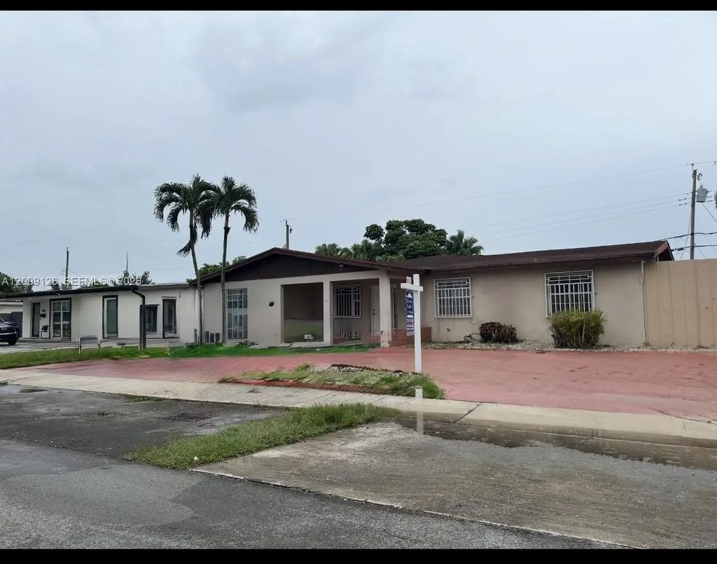 5015 Sw 117th Avenue, Miami