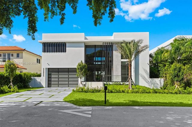 261 189th Terrace, Sunny Isles Beach