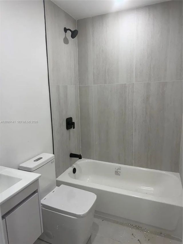 2 of 12 - 4135 Sw 116th Avenue, Miami, FL