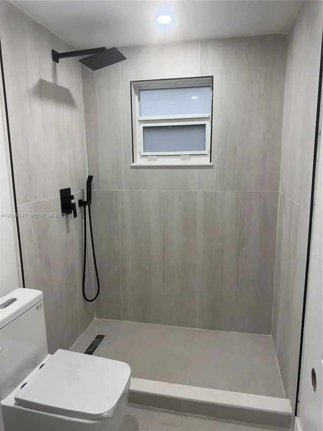 3 of 12 - 4135 Sw 116th Avenue, Miami, FL