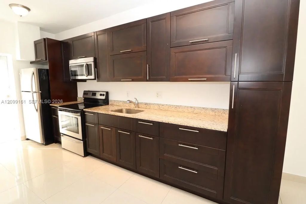 540 74th Street #14, Miami Beach