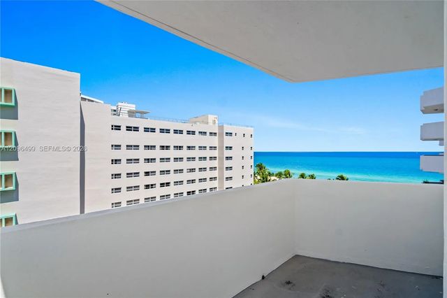 2 of 52 - 4301 Collins Avenue #901, Miami Beach, FL