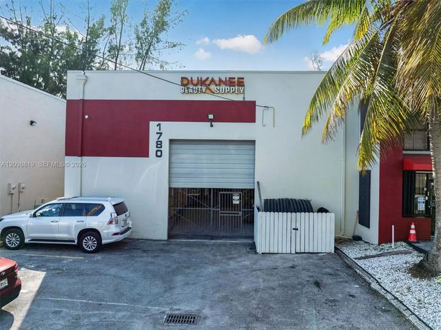 5 of 45 - 1780 Nw 93rd Avenue, Doral, FL