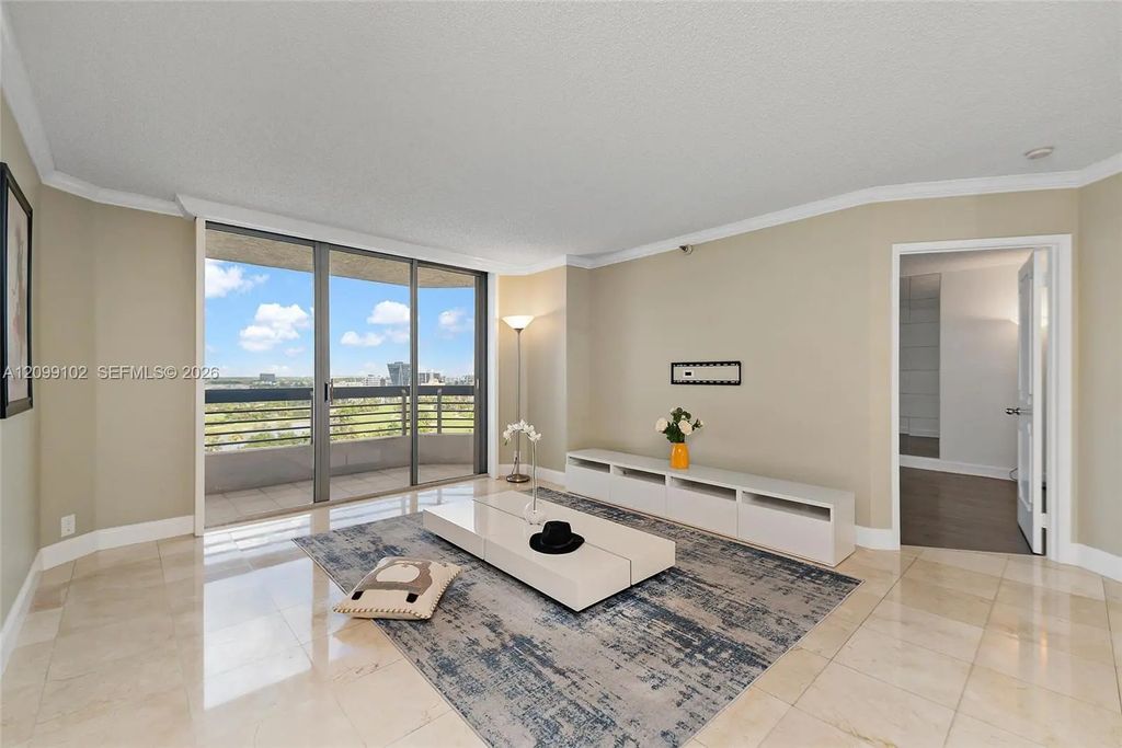 3400 Ne 192nd Street #1707, Aventura