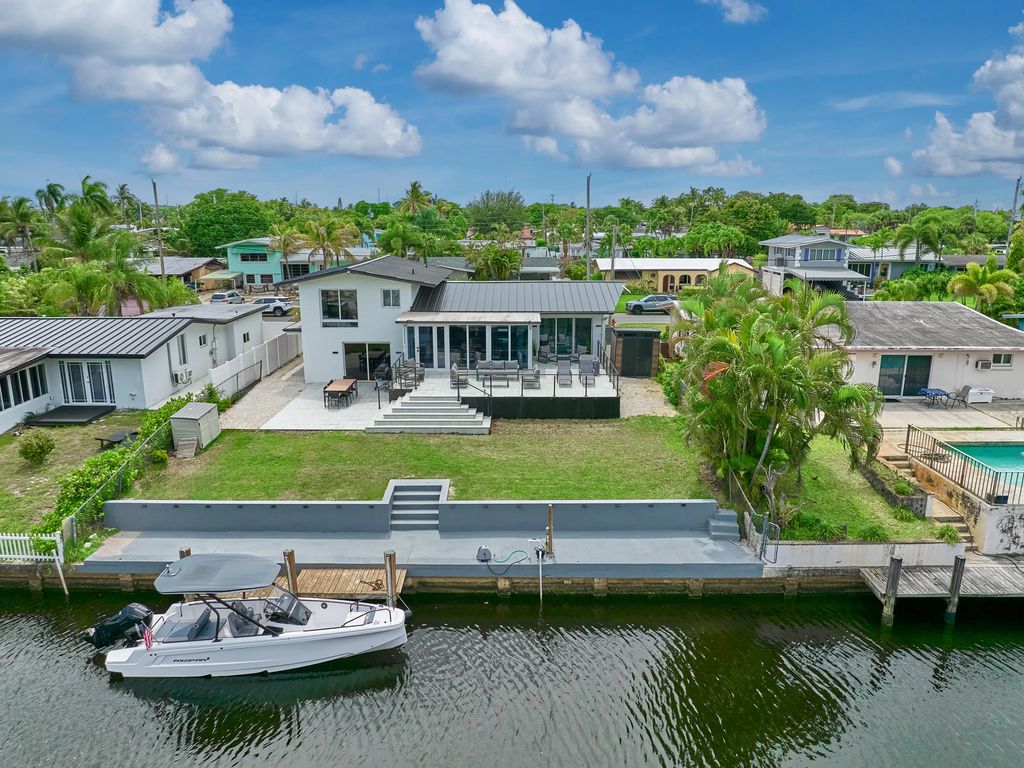 2426 Key Largo Lane, Fort Lauderdale