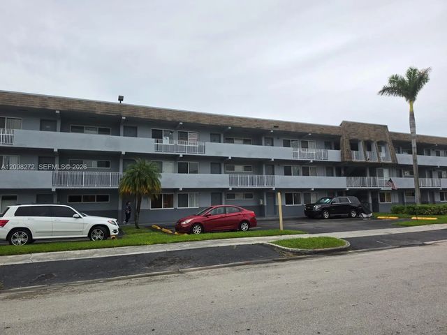 2 of 9 - 11195 Sw 1st Street #217, Sweetwater, FL